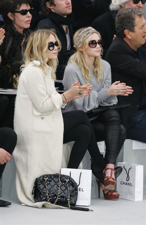 ashley olsen chanel sunglasses|Great Outfits in Fashion History: Mary Kate and Ashley Olsen .